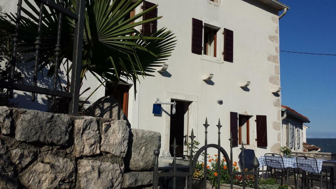 Apartment Vedran - Brsec Old Town Brseč Exterior foto
